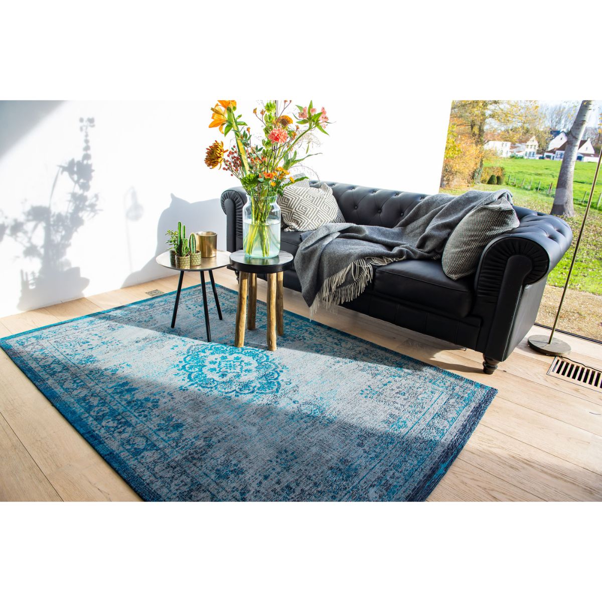 Louis De Poortere Grey Turquoise Portiikki mattomyymälä Tampere