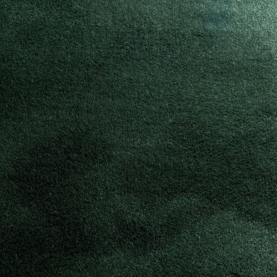 Vihreä kokolattiamatto JAB Velvet sisustusliike Portiikki
